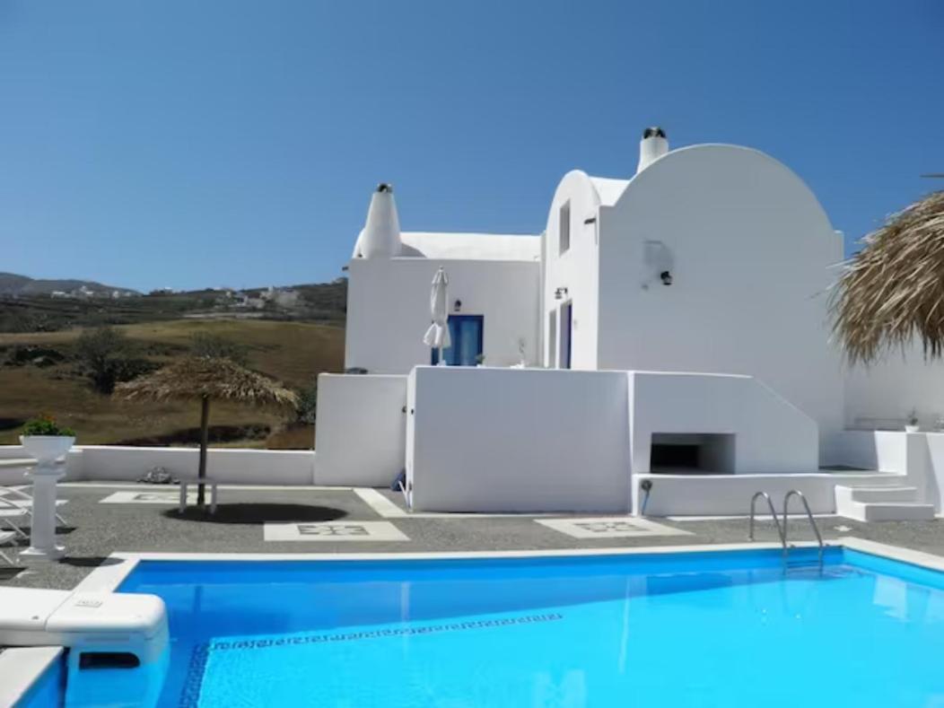 Santorini Traditional Suites Vóthon Exterior foto