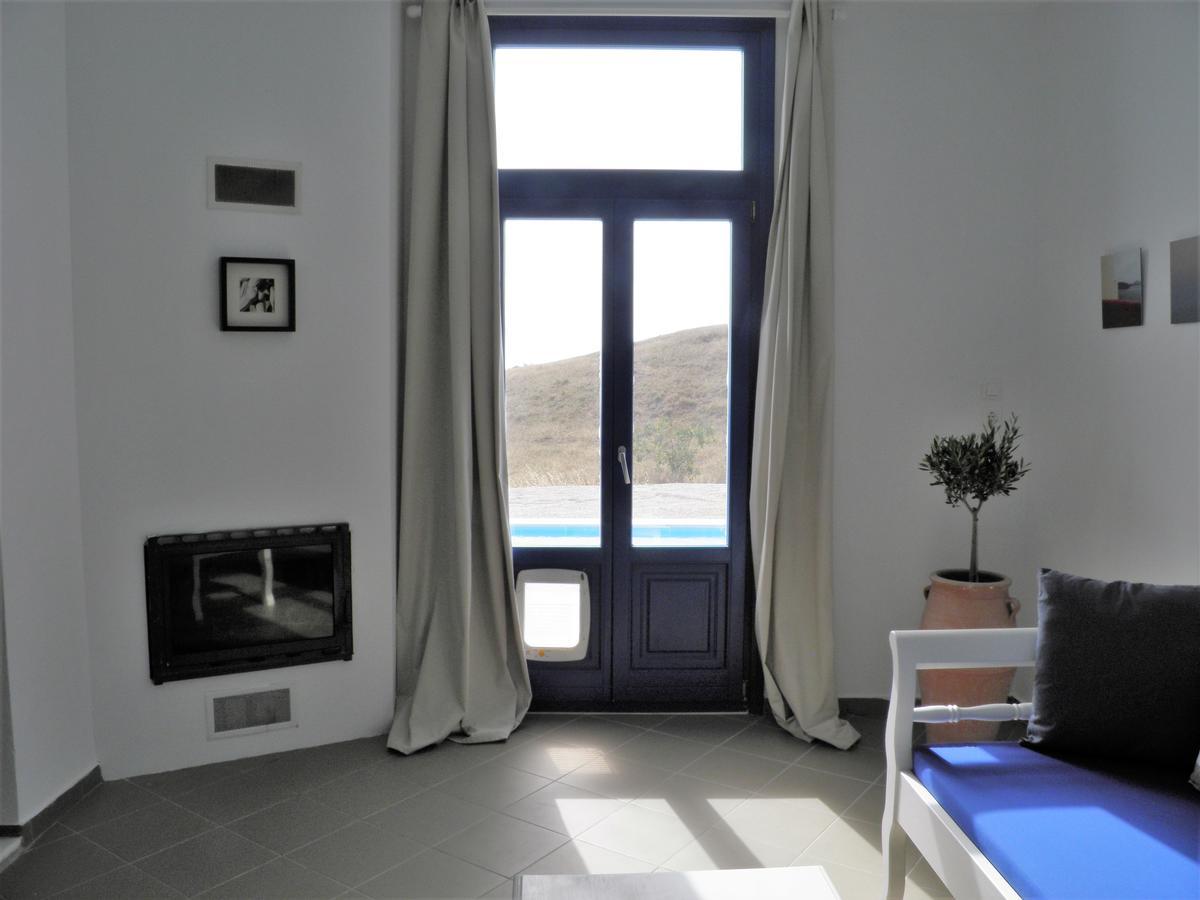 Santorini Traditional Suites Vóthon Exterior foto